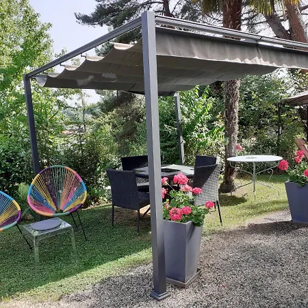 D'hotes Domaine Des Oliviers Bed & Breakfast *